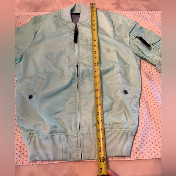 Alpha Industries Jacket Size Small - Picture 9 of 12